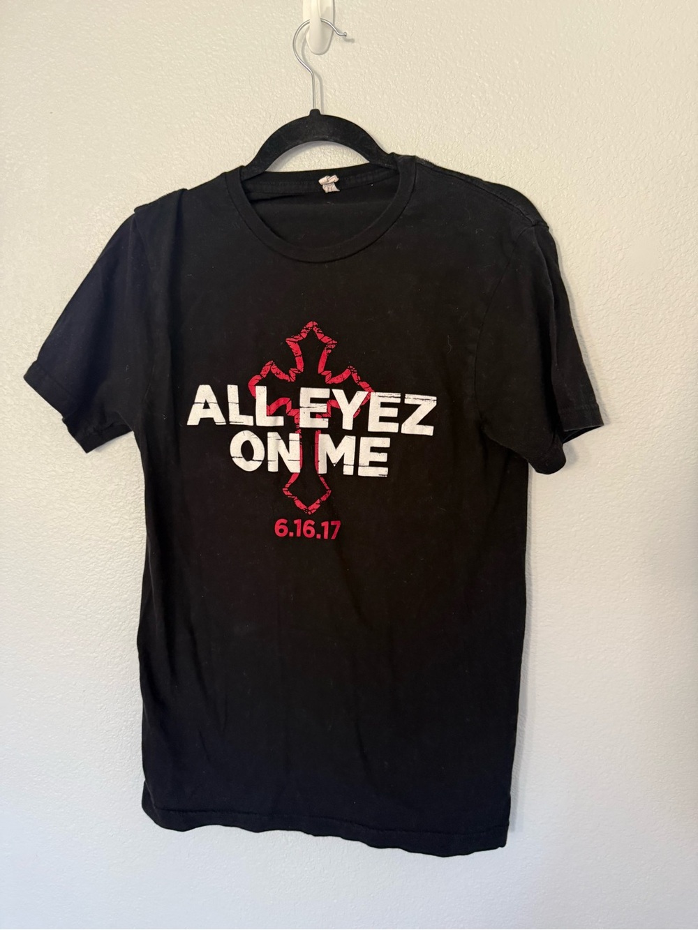 All Eyez On Me Tupac Black Graphic Tee Size Medium